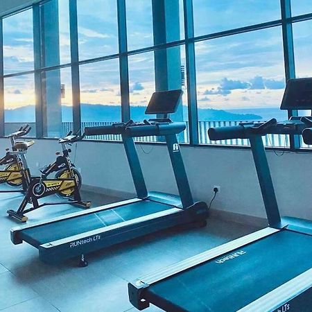 Jesselton Quay,2Br,4-5Pax,Mountain View Lejlighed Kota Kinabalu Eksteriør billede