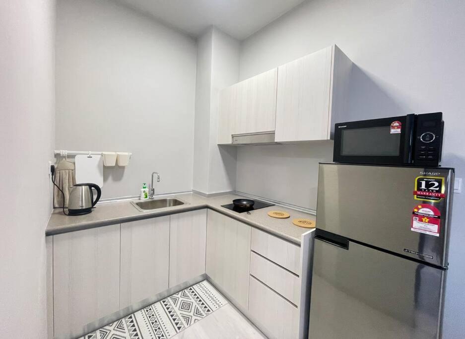 Jesselton Quay,2Br,4-5Pax,Mountain View Lejlighed Kota Kinabalu Eksteriør billede